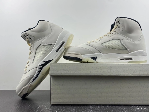 One Kick Air FN7405-100 Jordan 5 Sail SE 0816